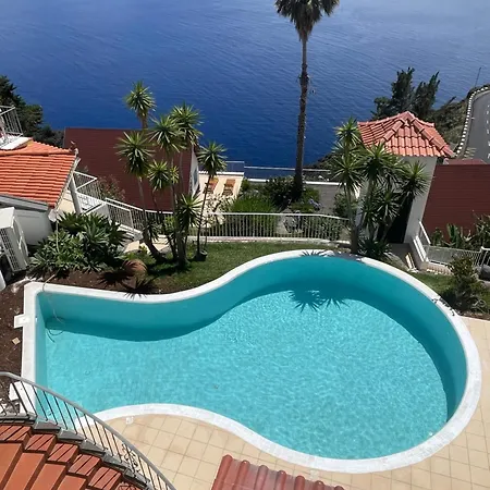 Vue Ocean Adults Only